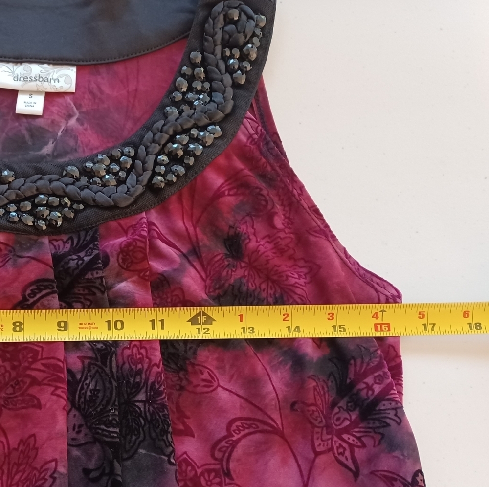 Dress Barn Women's Velvet Burnout Red Black Whimsigoth Floral Sleeveless Blouse - Picture 10 of 11